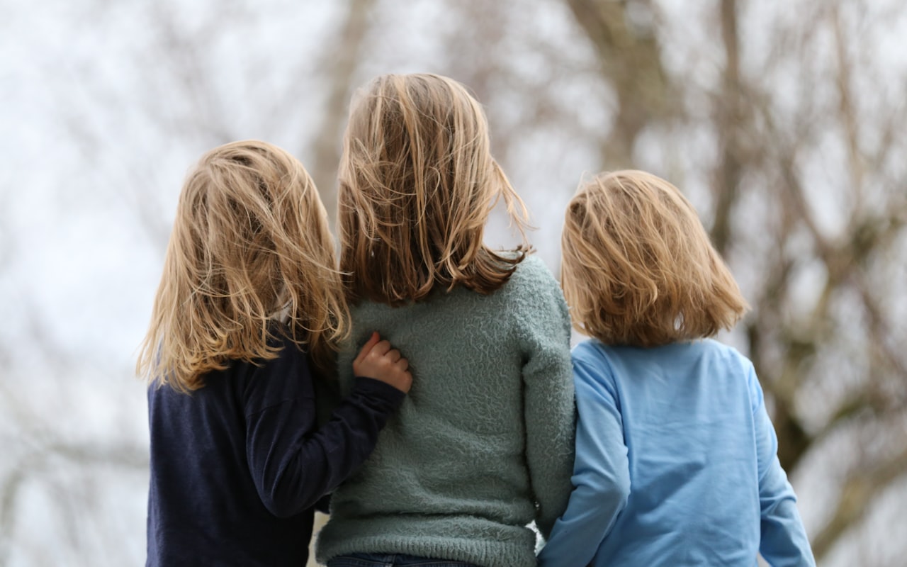 The Quiet Phrase That Lowers A Sibling Fight In Ten Seconds